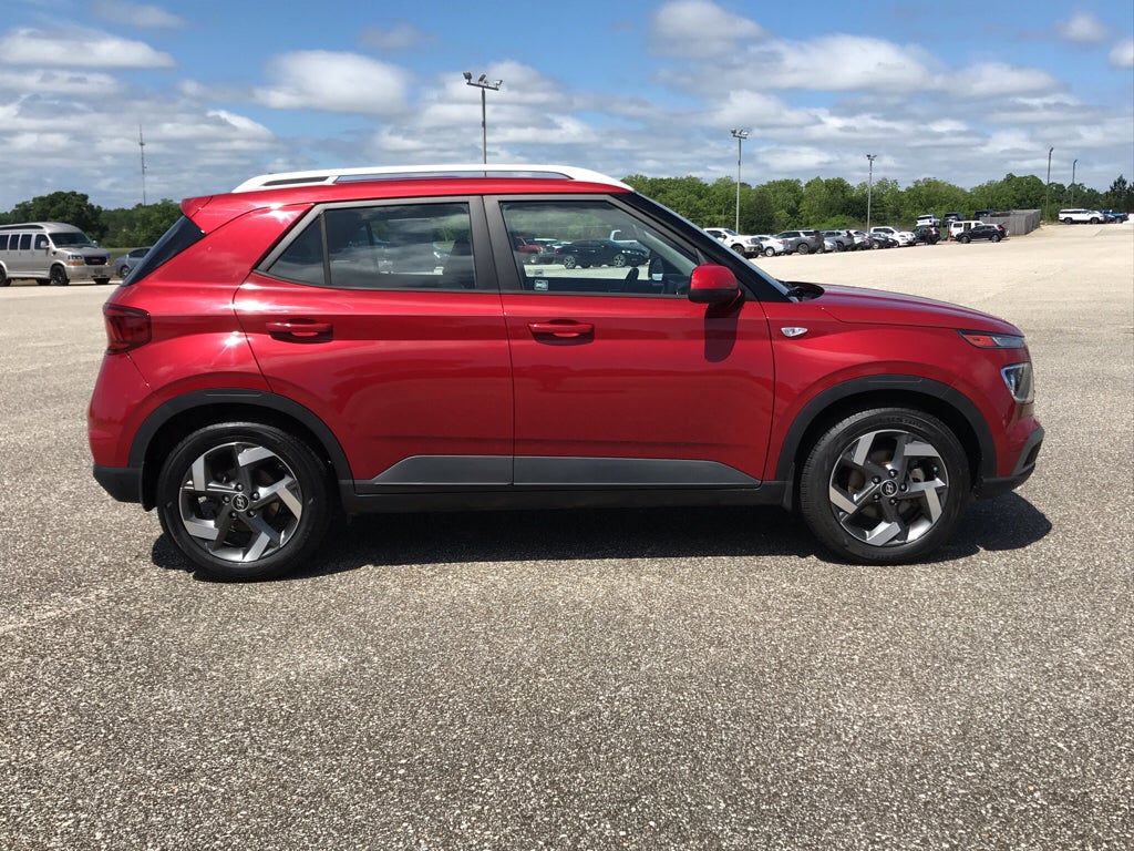 2021 Hyundai VENUE SEL
