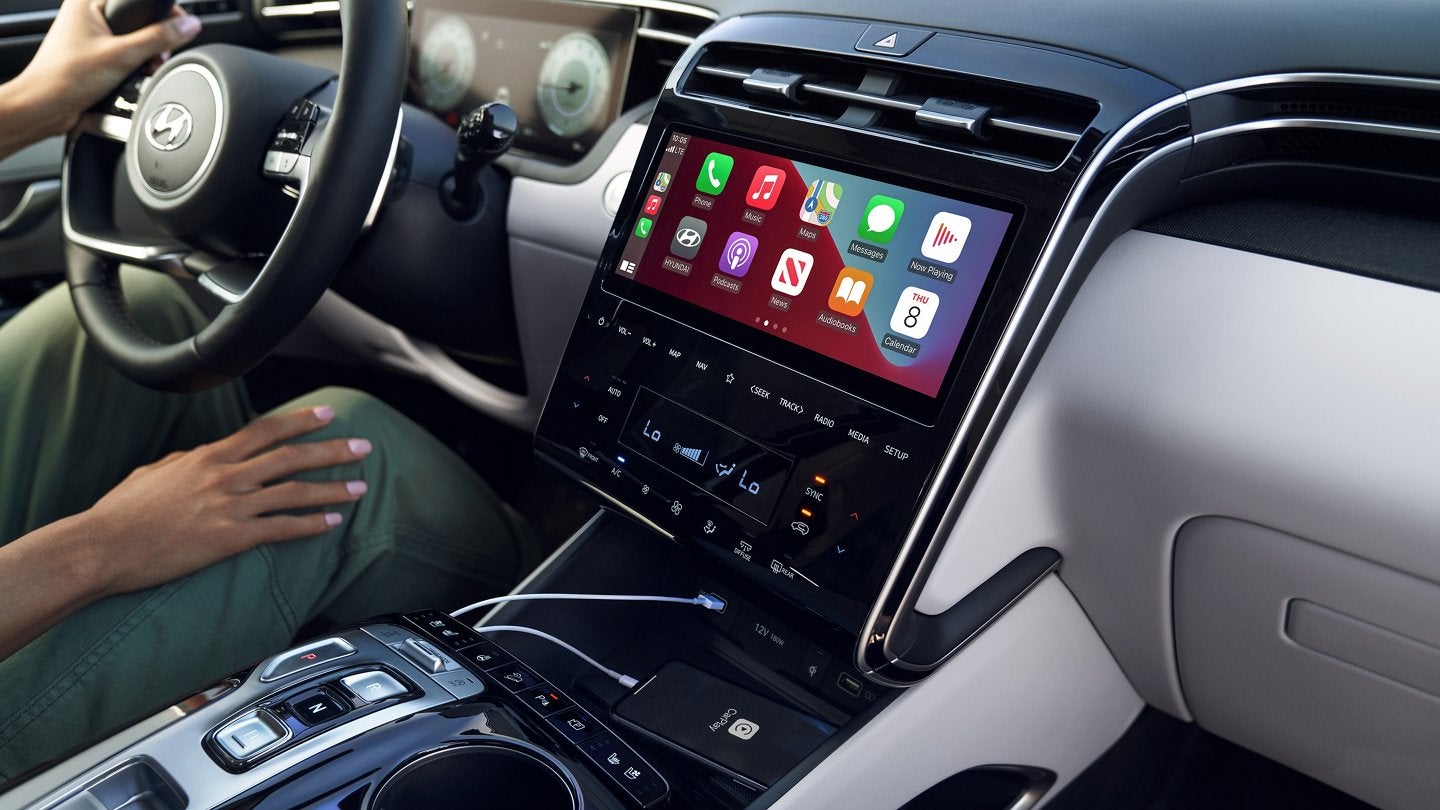 2022 Tucson Interior | Mitchell Hyundai in Enterprise AL